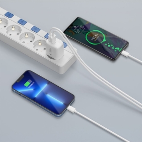 TECH-PROTECT NCA30 2-PORT NETWORK CHARGER PD 30W / QC3.0 + TYPE-C CABLE WHITE