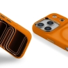 Etui MAGMAT MAGSAFE do Apple iPhone 17 PRO MAX pomarańczowy