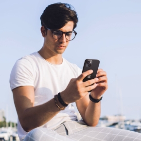 OSŁONA APARATU SPIGEN OPTIK.TR ”EZ FIT” CAMERA PROTECTOR 2-PACK IPHONE 14  14 PLUS  15  15 PLUS BLACK