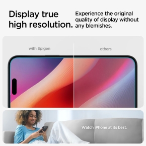SZKŁO HARTOWANE SPIGEN GLAS.TR ”EZ FIT” IPHONE 15  16 CLEAR
