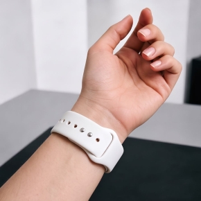 TECH-PROTECT SILICONE APPLE WATCH 8  9  10  11  12  SE (40  41  42 MM) WHITE